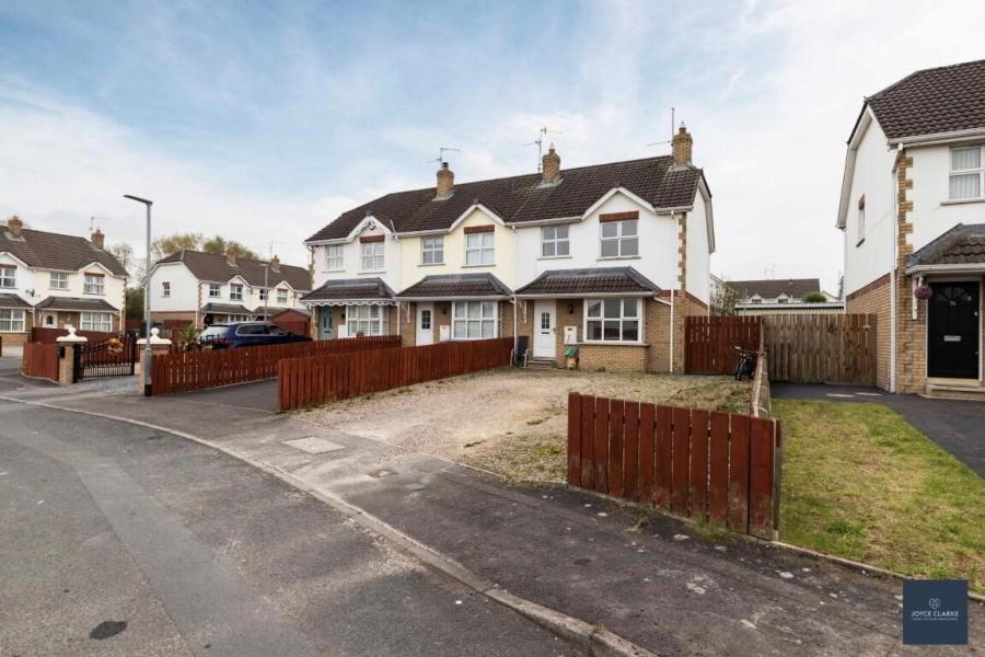 76 Carrigart Manor