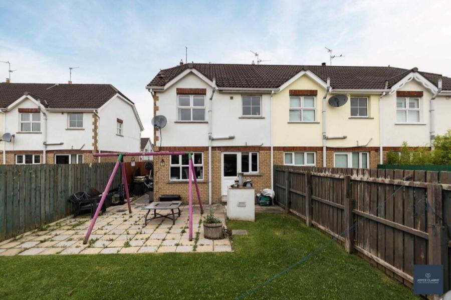 76 Carrigart Manor