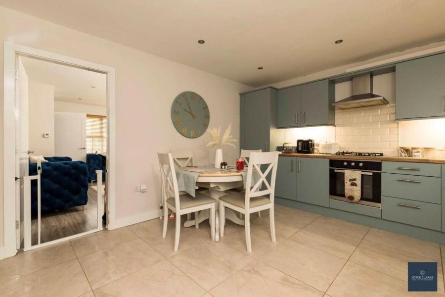 30 Drumford Close 30 Drumford Close