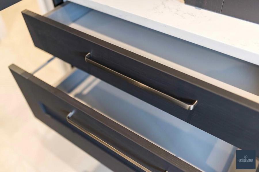 31, Brick, Rathview Hall