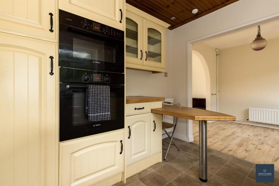 12 Kensington Avenue