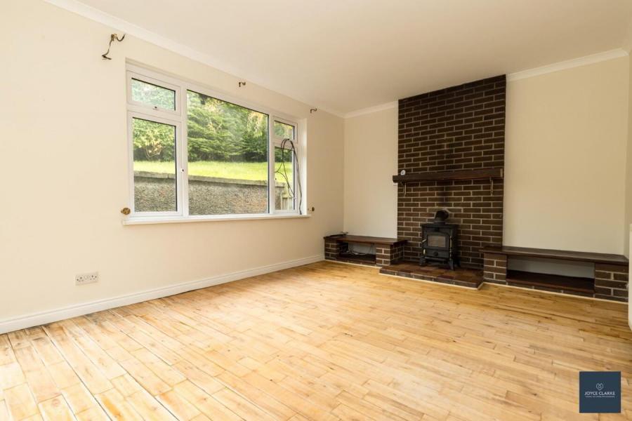 12 Kensington Avenue