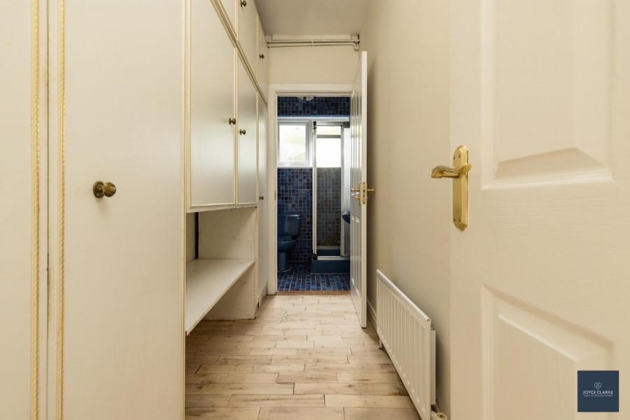 12 Kensington Avenue