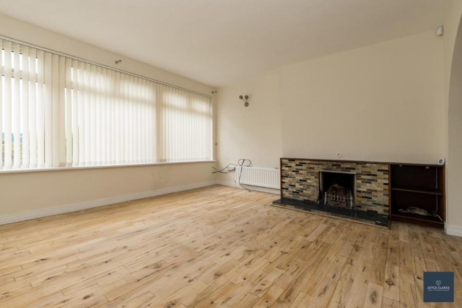 12 Kensington Avenue