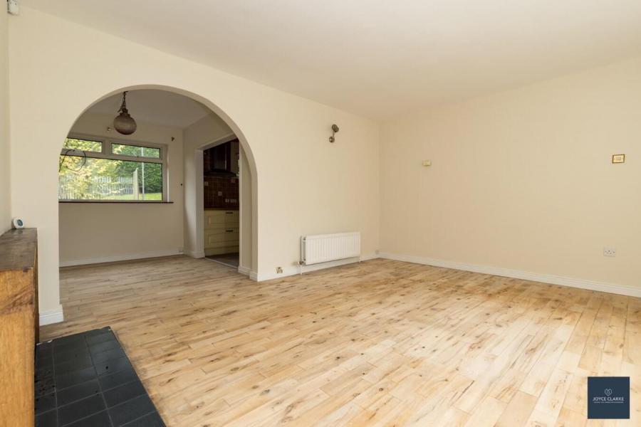 12 Kensington Avenue