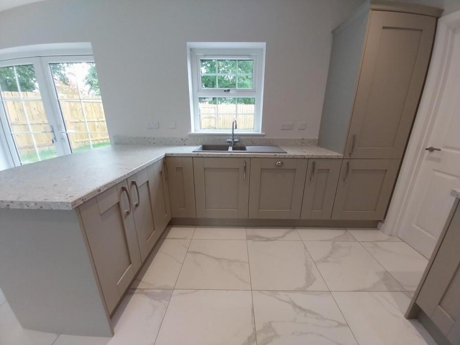 104, Brick, Dickson's Wood