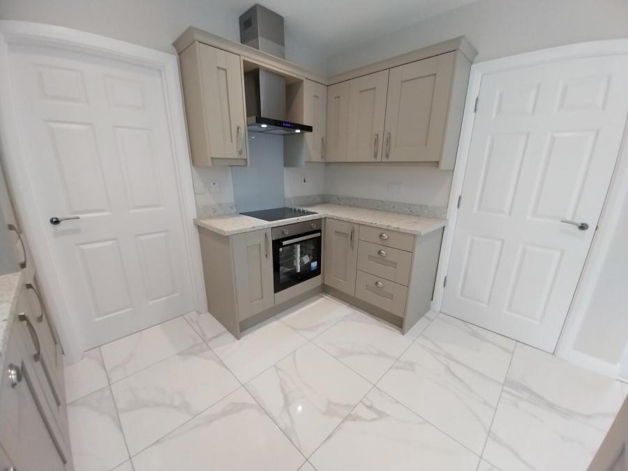 104, Brick, Dickson's Wood