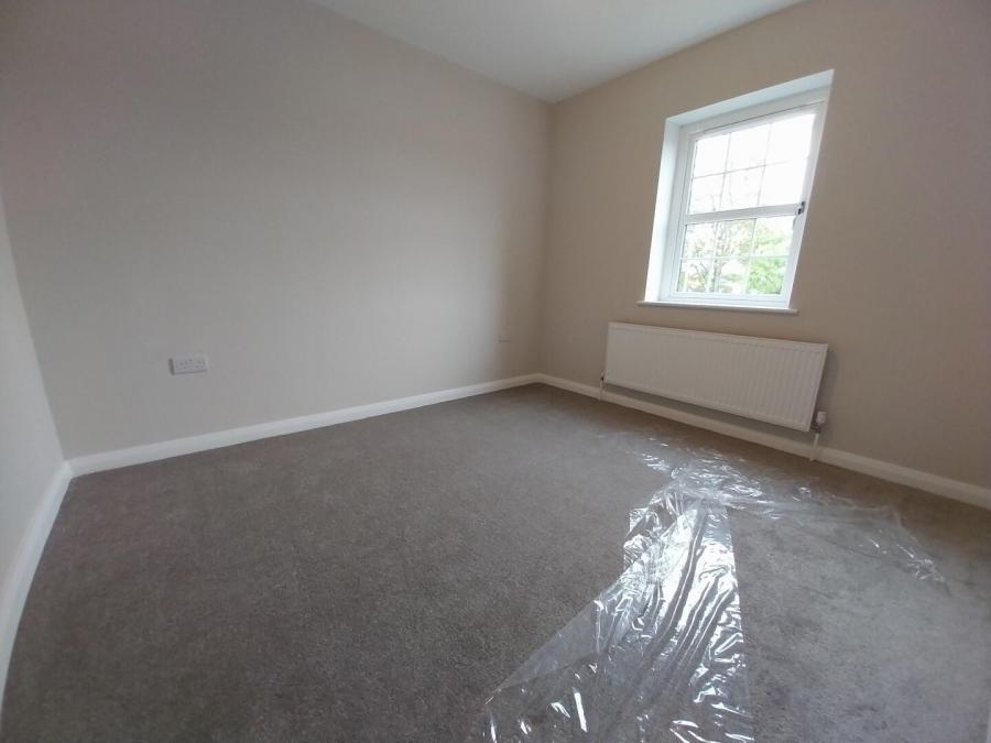 104, Brick, Dickson's Wood