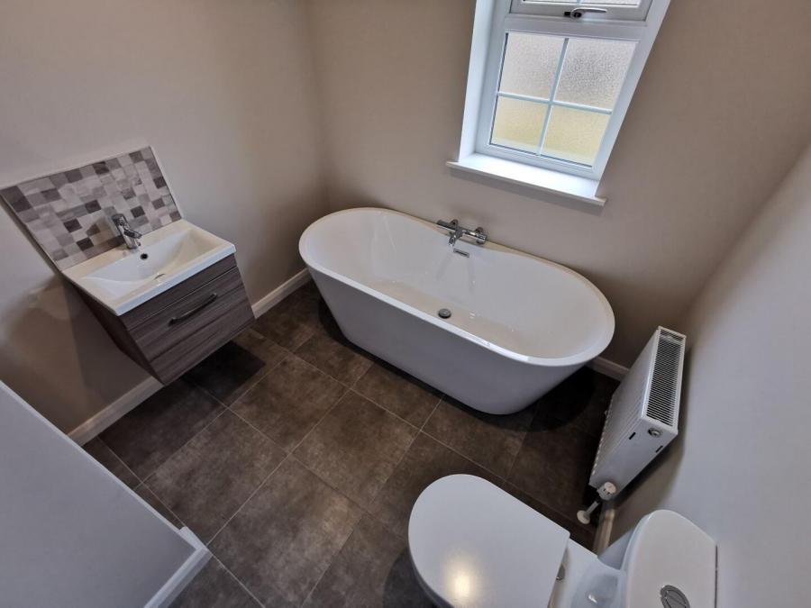 104, Brick, Dickson's Wood