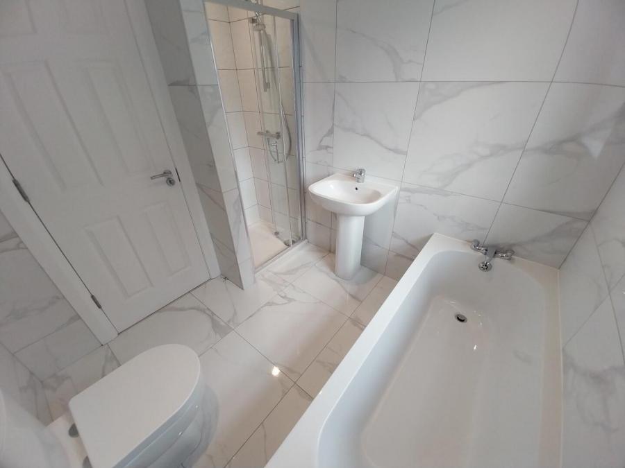 104, Brick, Dickson's Wood