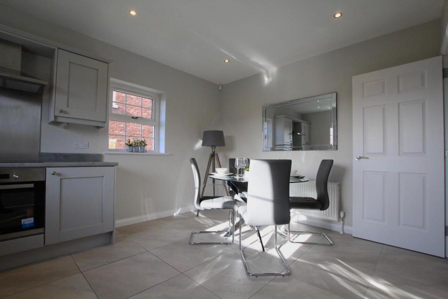 110 Render, 88 Dickson's Wood