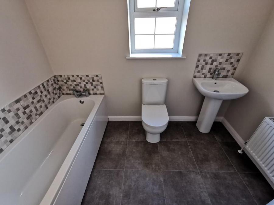 110 Render, 88 Dickson's Wood