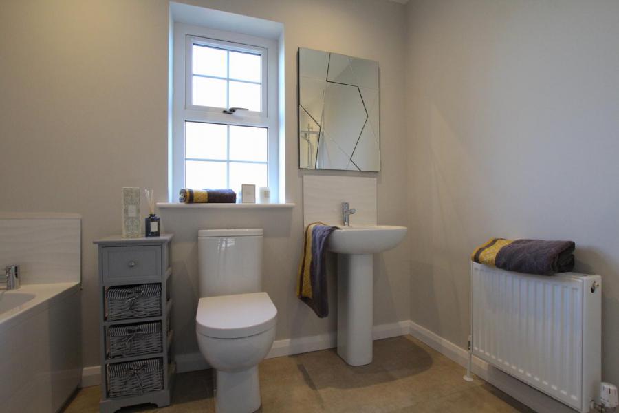 109 Render, 86 Dickson's Wood