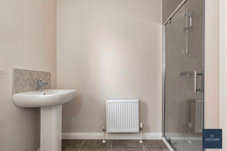 109 Render, 86 Dickson's Wood