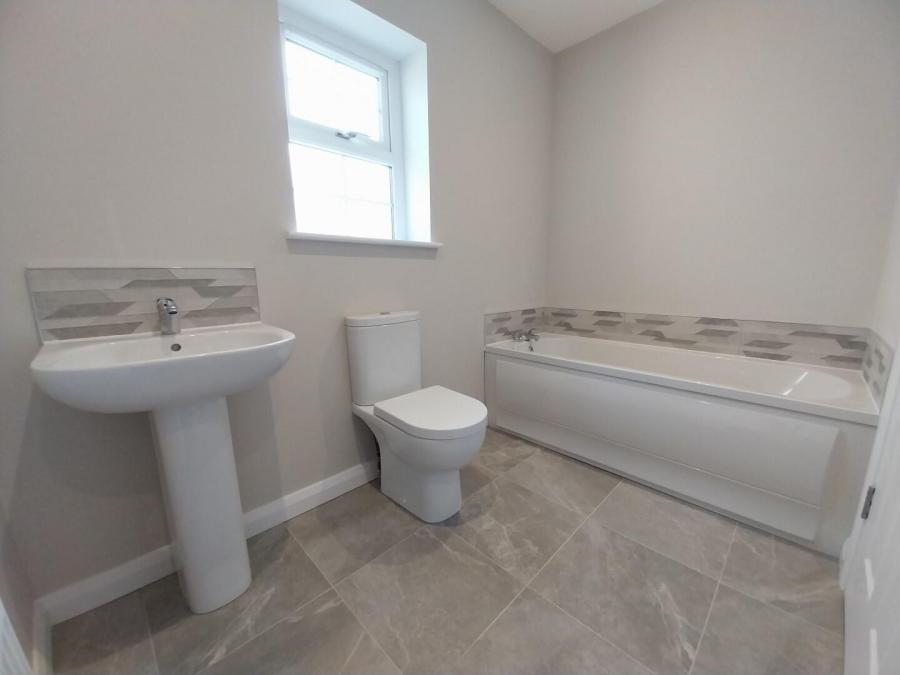 109 Render, 86 Dickson's Wood