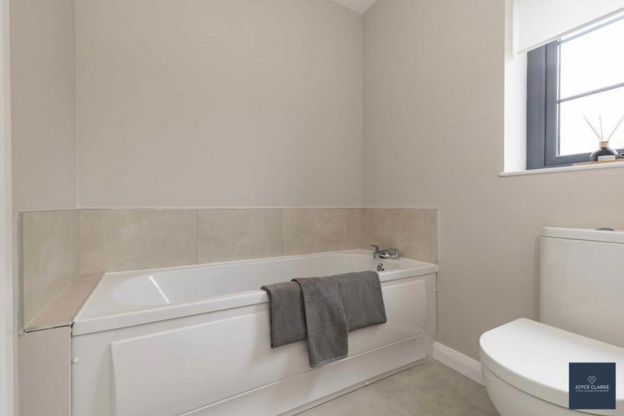 34, Render, Rathview Hall