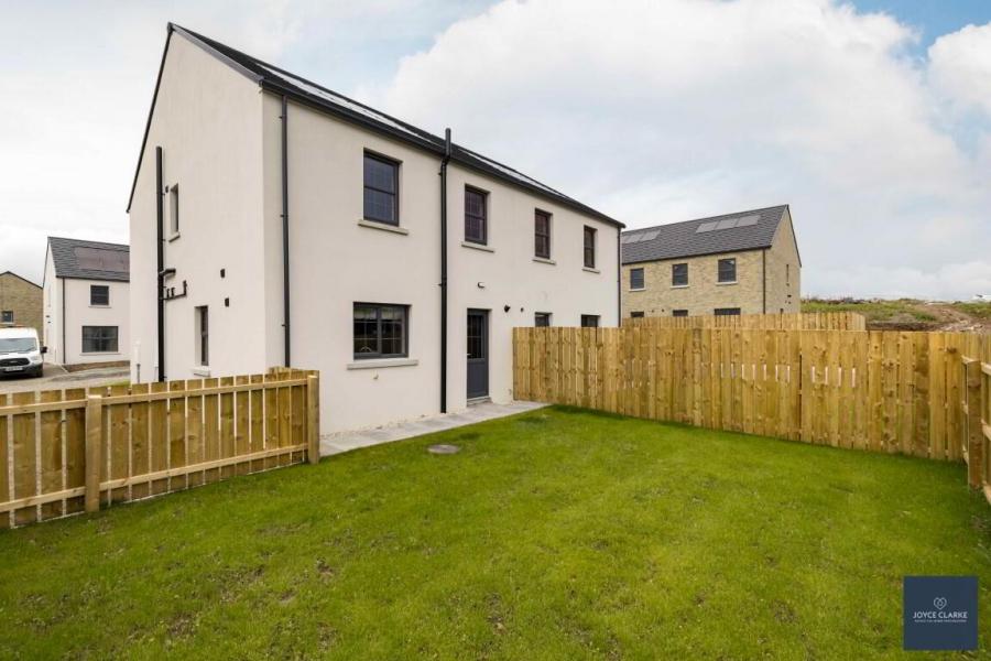 34, Render, Rathview Hall