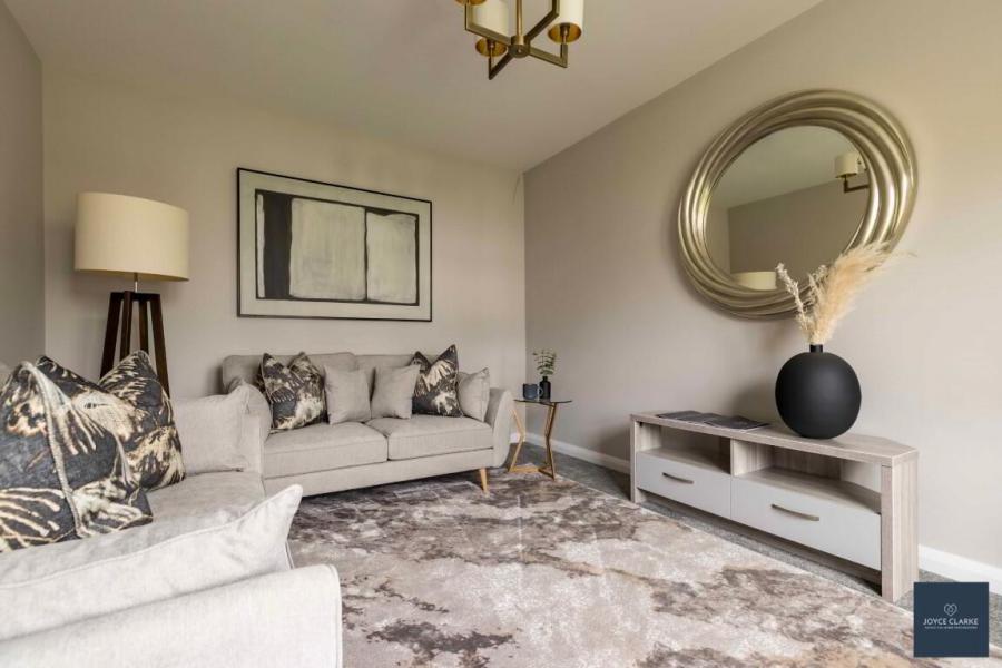 47, Brick, Rathview Hall