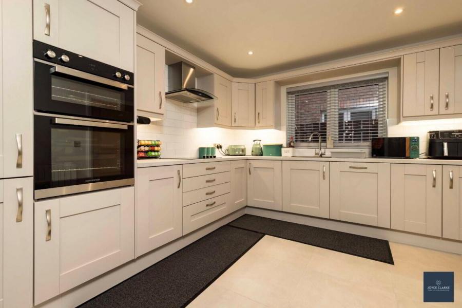 24A Ballynacor Meadows