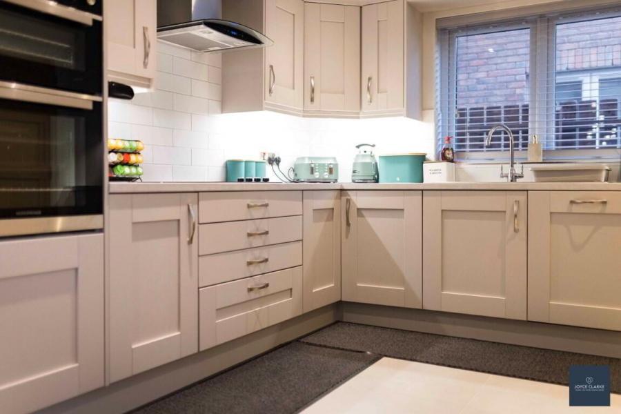 24A Ballynacor Meadows