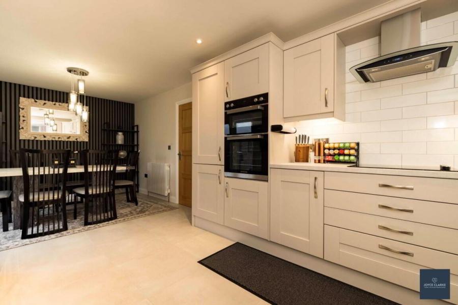 24A Ballynacor Meadows