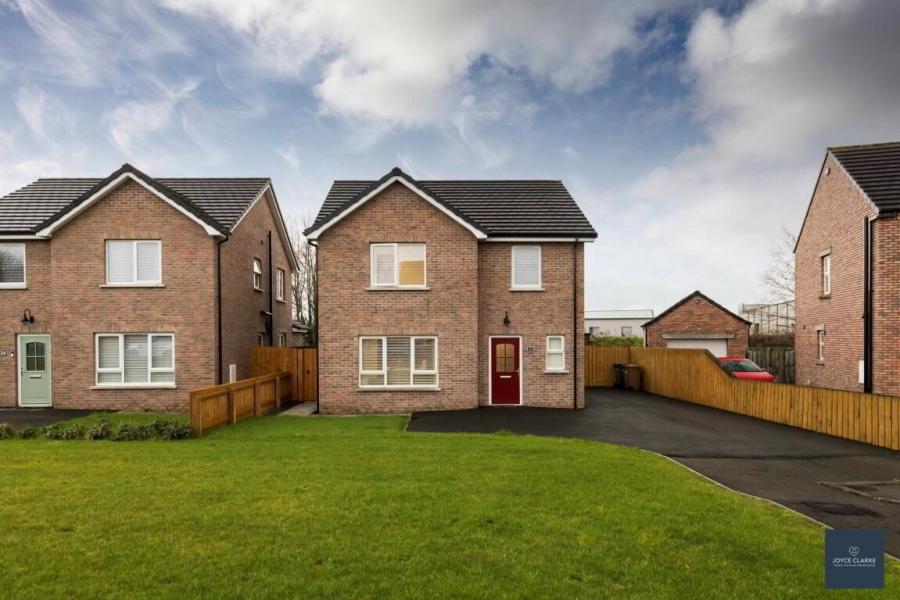 24A Ballynacor Meadows