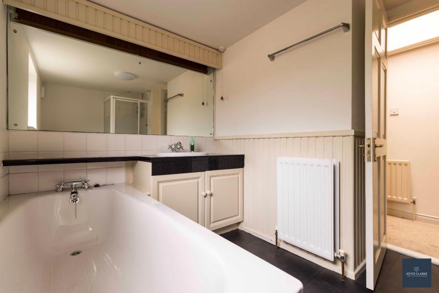 Fenny Drayton Cottage, 19 Cloghan Road