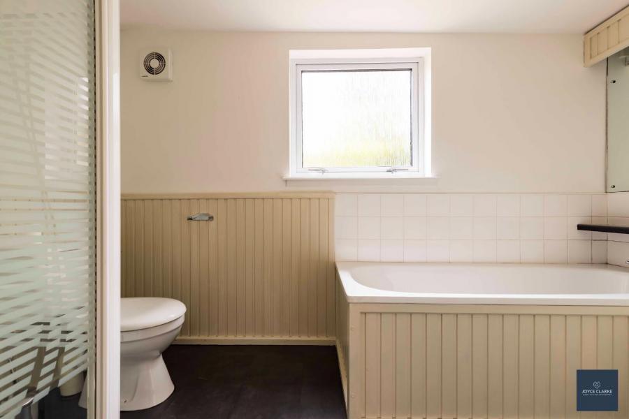 Fenny Drayton Cottage, 19 Cloghan Road