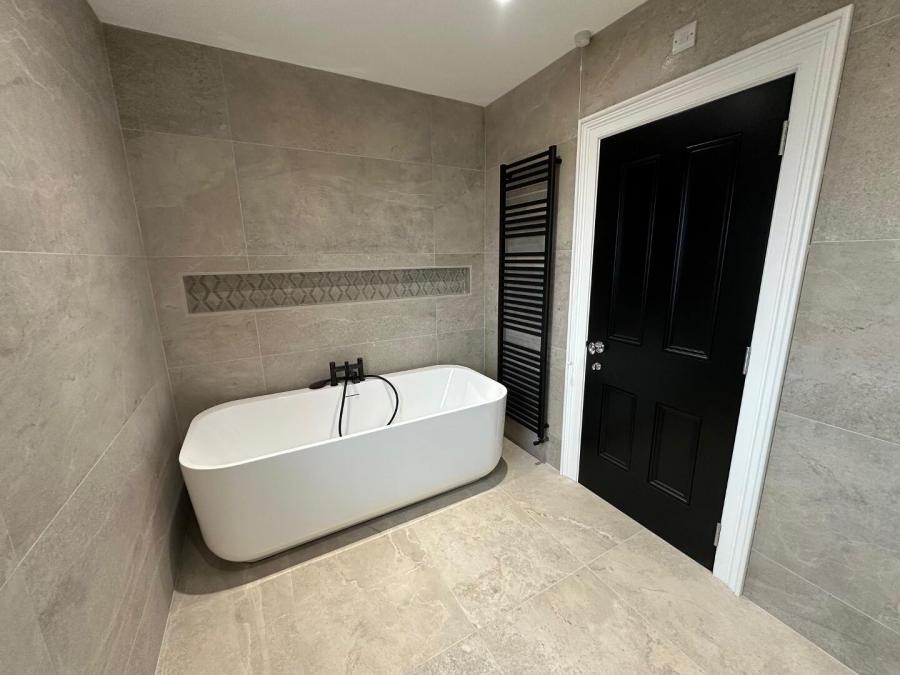 12, Laurelmount Meadows