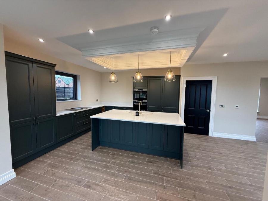 12, Laurelmount Meadows