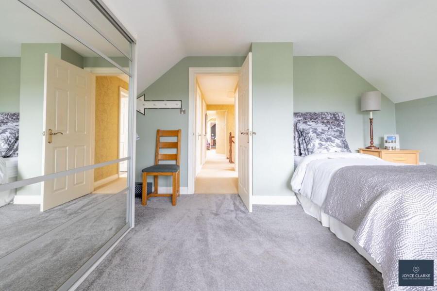 263A Markethill Road