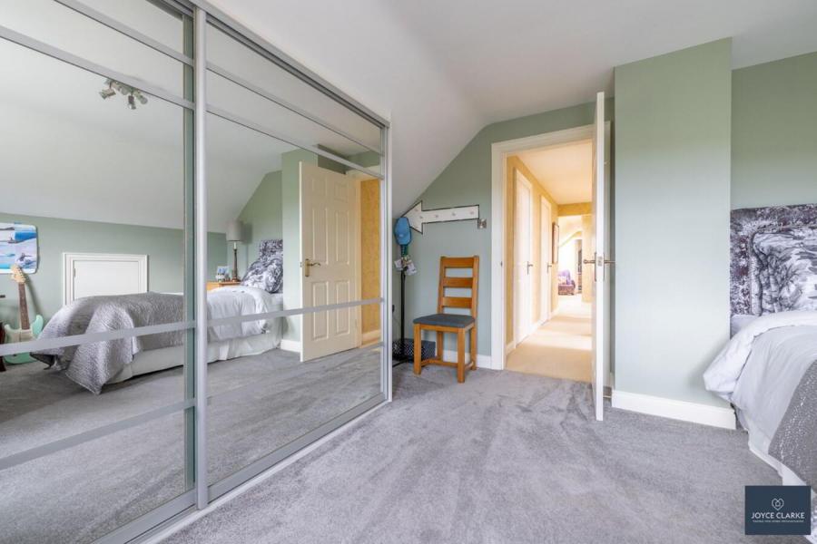 263A Markethill Road