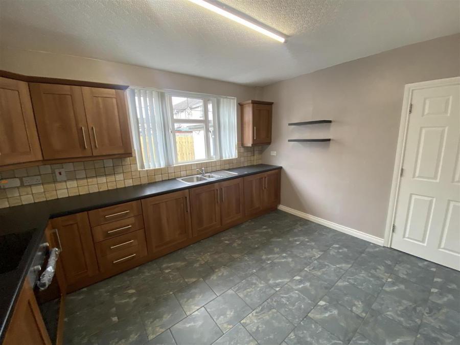 21 Robinsonstown