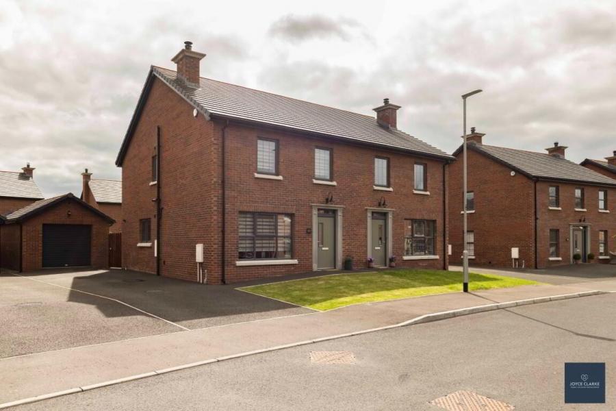 46 Beechcroft
