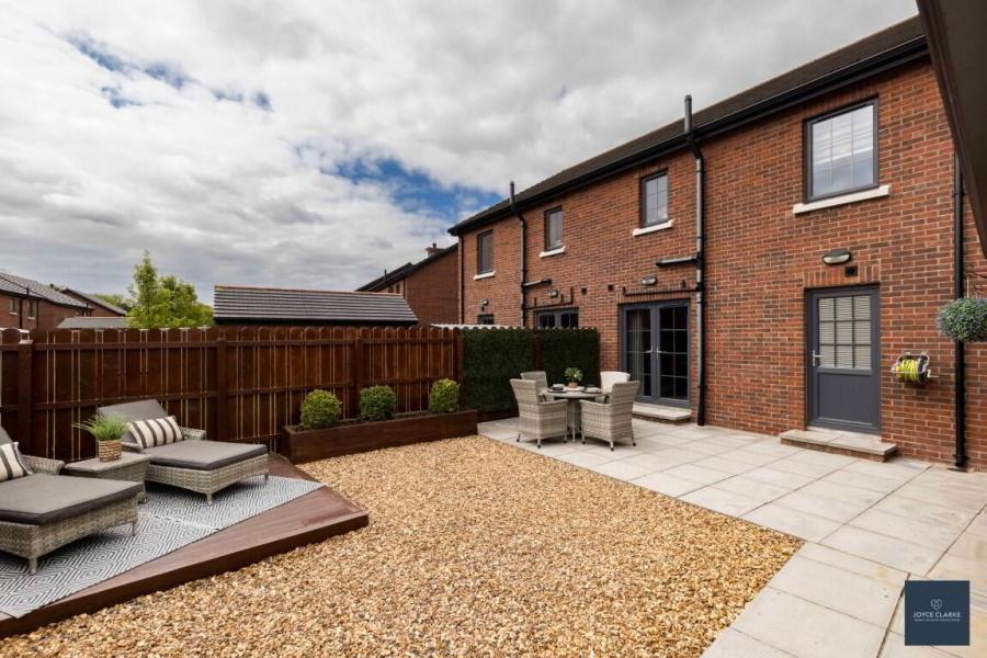 46 Beechcroft