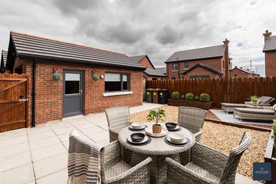 46 Beechcroft