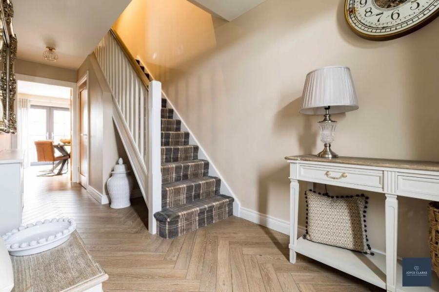 46 Beechcroft