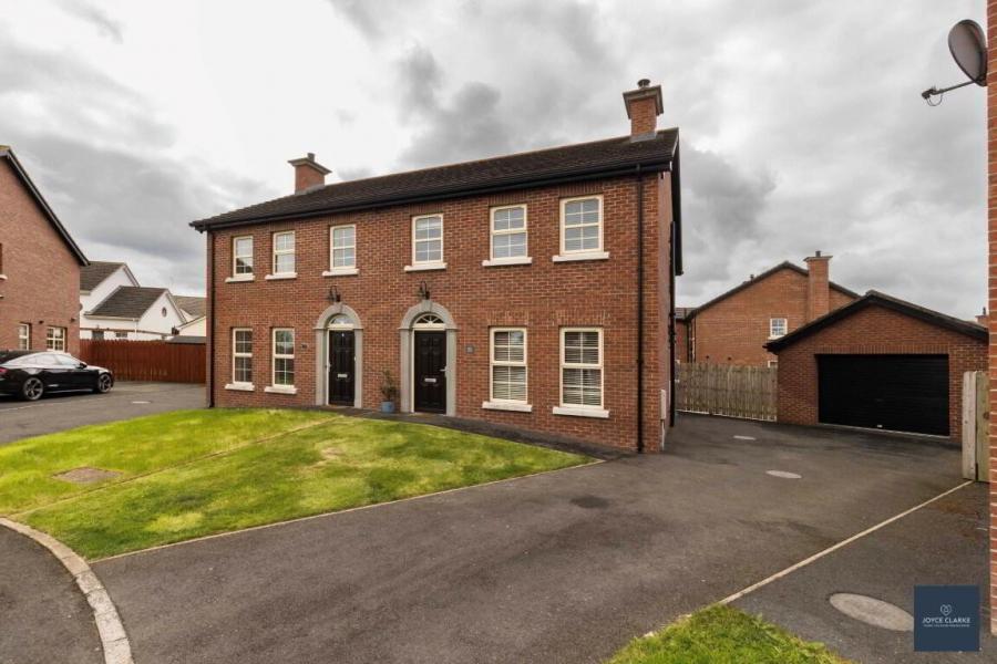 95 Ballynadrone Meadows