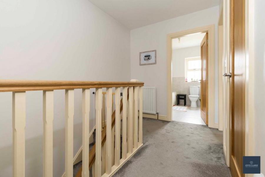 95 Ballynadrone Meadows