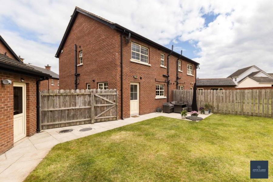 95 Ballynadrone Meadows