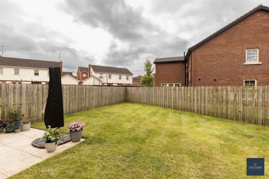 95 Ballynadrone Meadows
