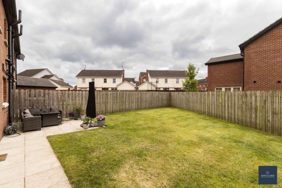 95 Ballynadrone Meadows