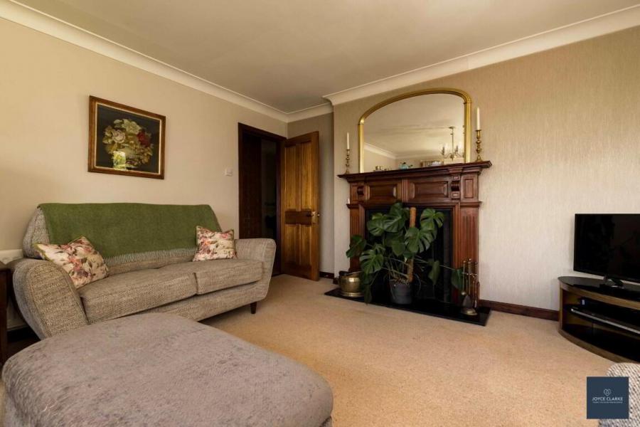 47 Bush Road