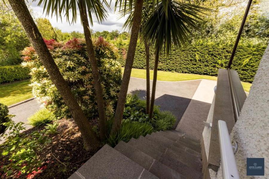 47 Bush Road