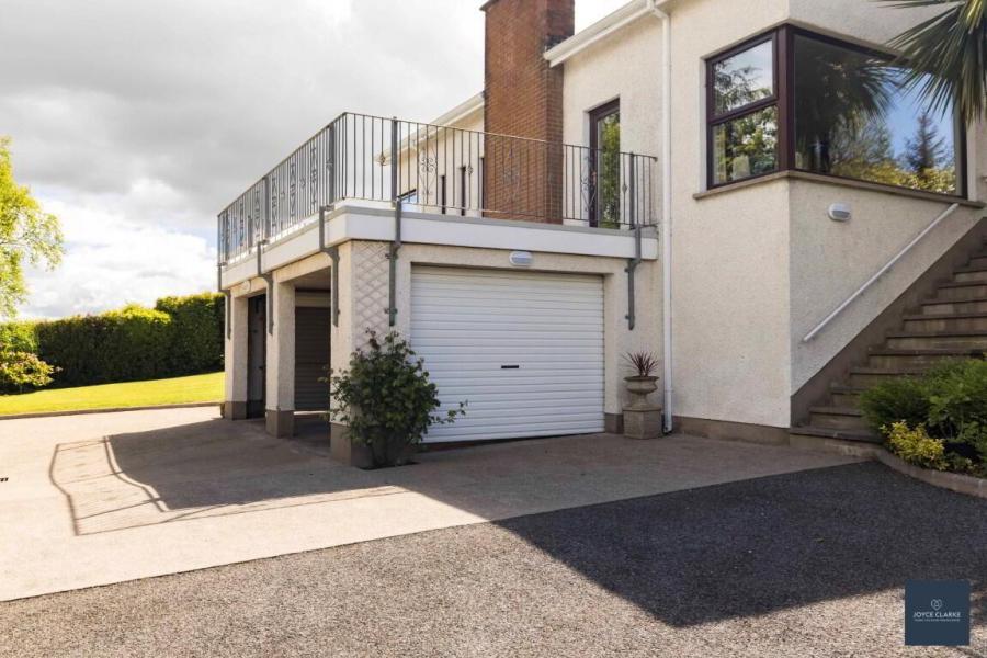 47 Bush Road