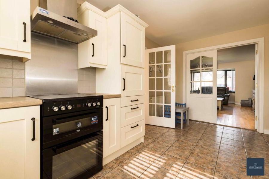 155 Carnreagh