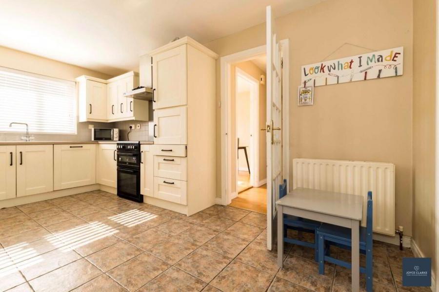 155 Carnreagh