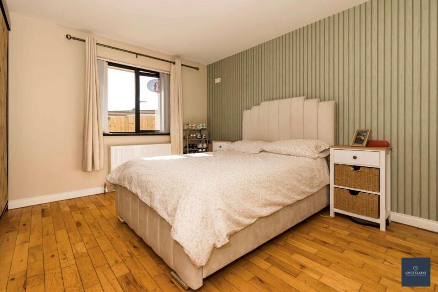 155 Carnreagh