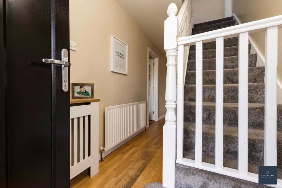 155 Carnreagh