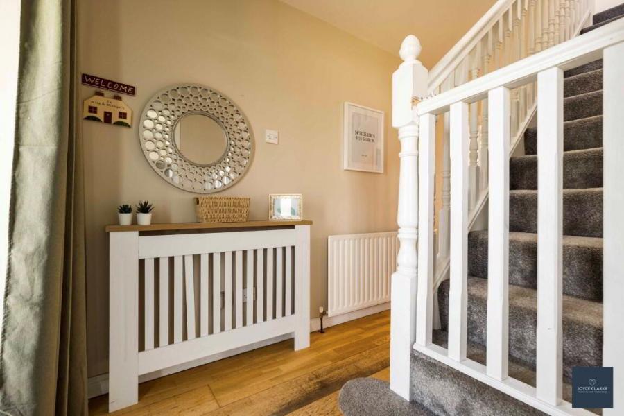 155 Carnreagh